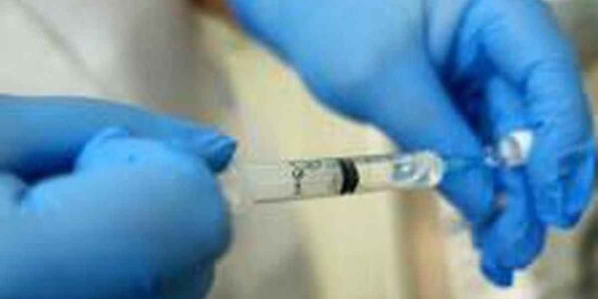 Rusiyada koronavirus vaksininin payızda istehsalı gözlənilir