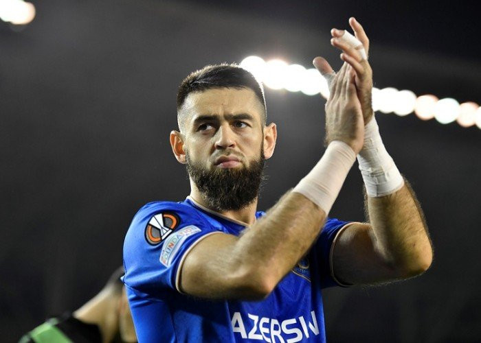 "Qarabağ"ın qapıçısı Şahruddin Məhəmmədəliyev zədələnib