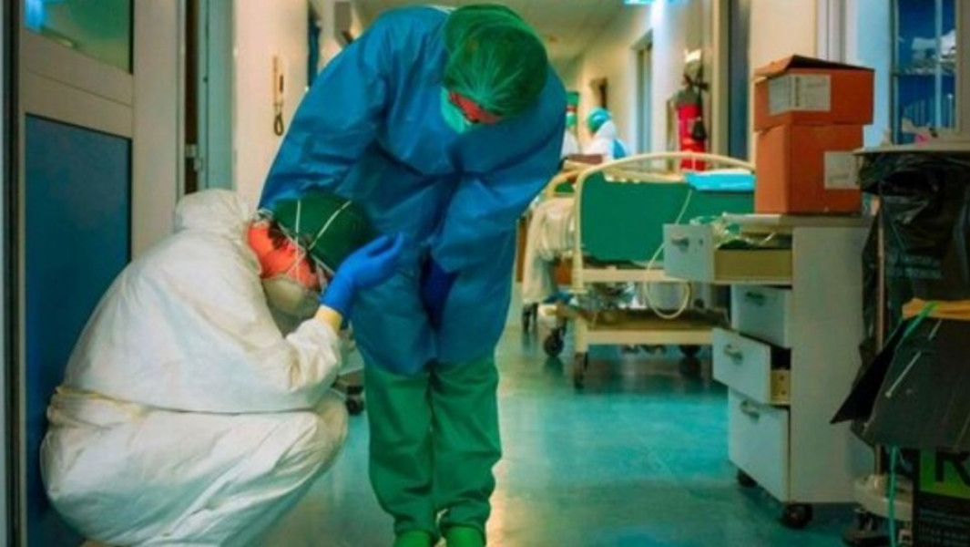Azərbaycanda daha bir həkim koronavirusdan vəfat edib