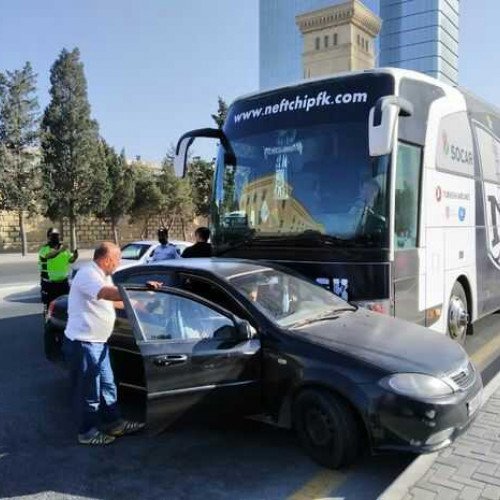 "Neftçi”nin avtobusu qəzaya düşdü