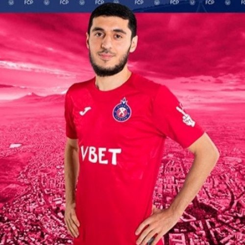 Azərbaycan millisində oynamış futbolçu Ermənistan klubunda