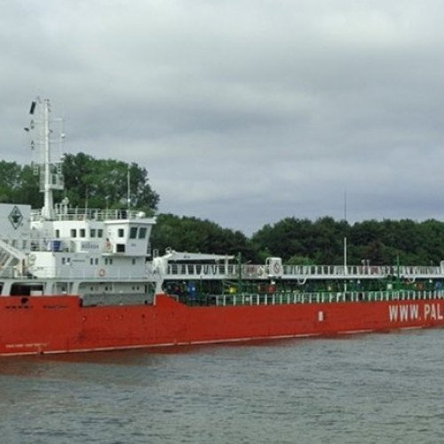 Azərbaycan və Rusiya ekipajının olduğu tanker 16 aydır Süveyş limanında qalıb