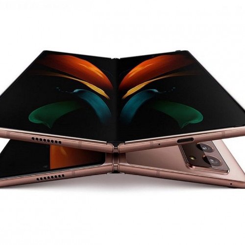 Samsung yeni qatlana bilən Galaxy Z Fold 2 smartfonunu təqdim edib