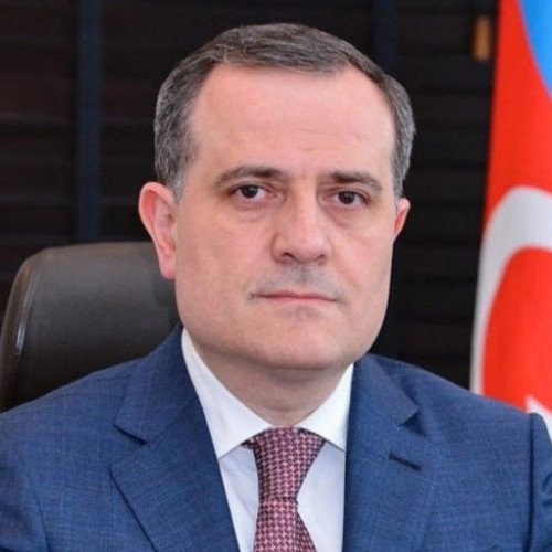 Ceyhun Bayramov kadr islahatlarına başladı