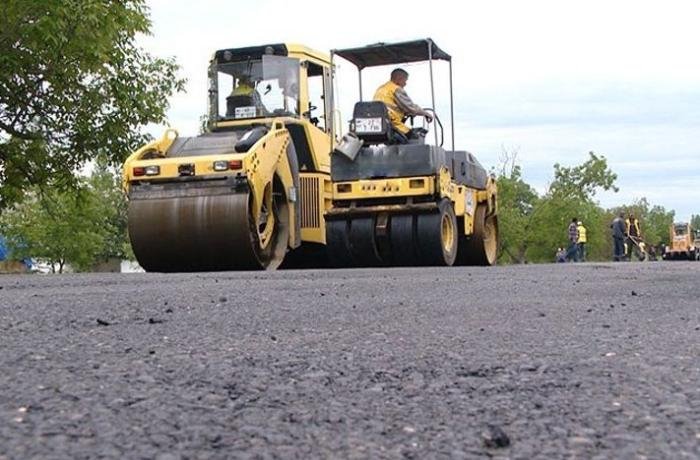 Bakıda yolların bərpasına 3.7 milyon manat ayrıldı.