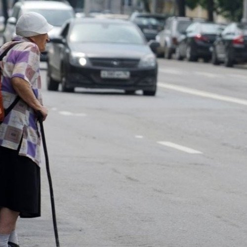 Bakıda 60 yaşlı piyadanı avtomobil vurdu