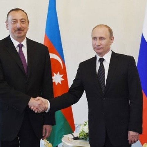 Putinlə Əliyev sərhəddəki vəziyyətdən danışdı